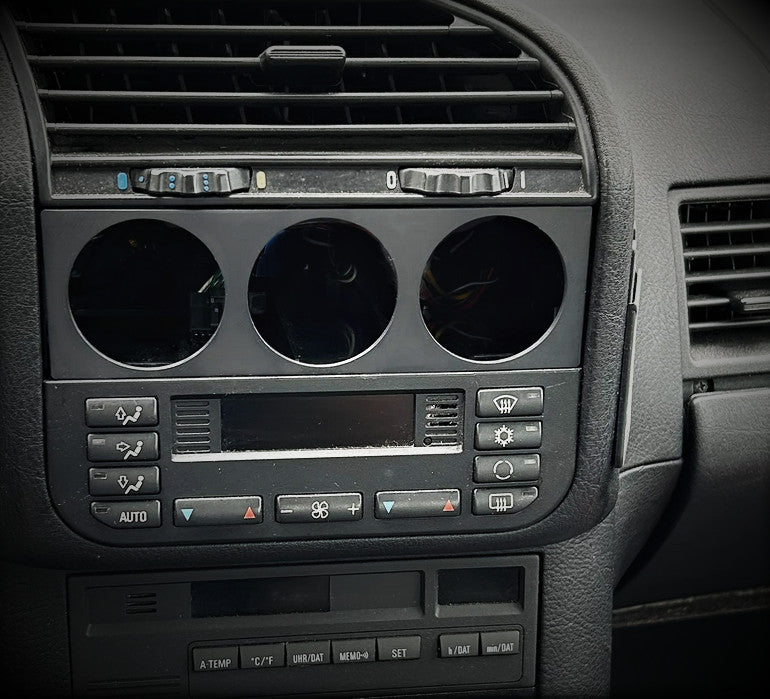 BMW E36 – Support Triple Manomètre 52mm à la place du Poste Radio – Accessoire Intérieur 3D