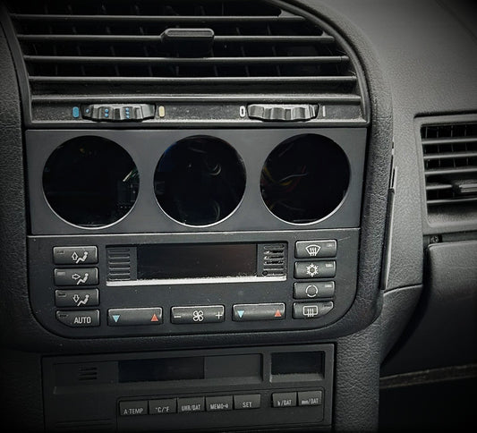 BMW E36 – Support Triple Manomètre 52mm à la place du Poste Radio – Accessoire Intérieur 3D